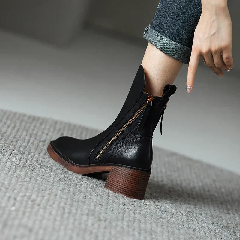 Sophie | Elegant Zip-Up Brown Boots with Block Heel