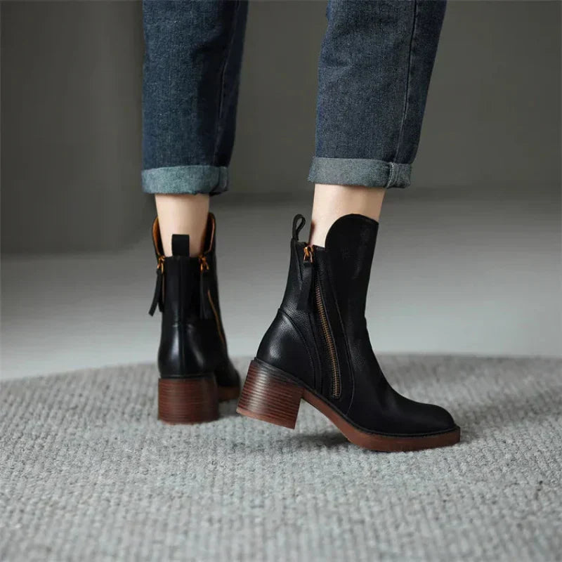 Sophie | Elegant Zip-Up Brown Boots with Block Heel