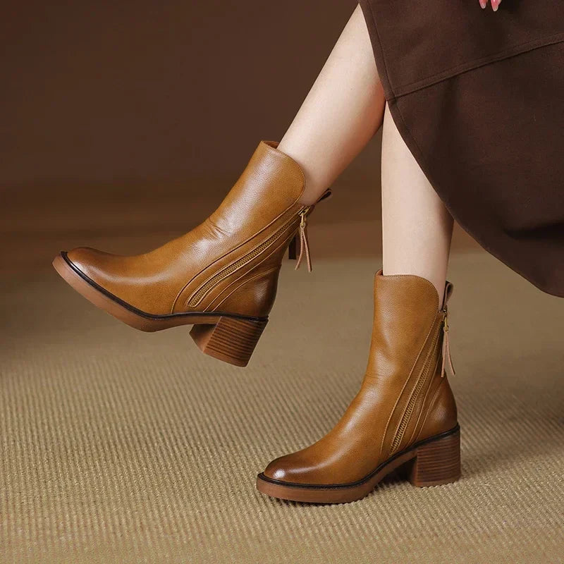 Sophie | Elegant Zip-Up Brown Boots with Block Heel