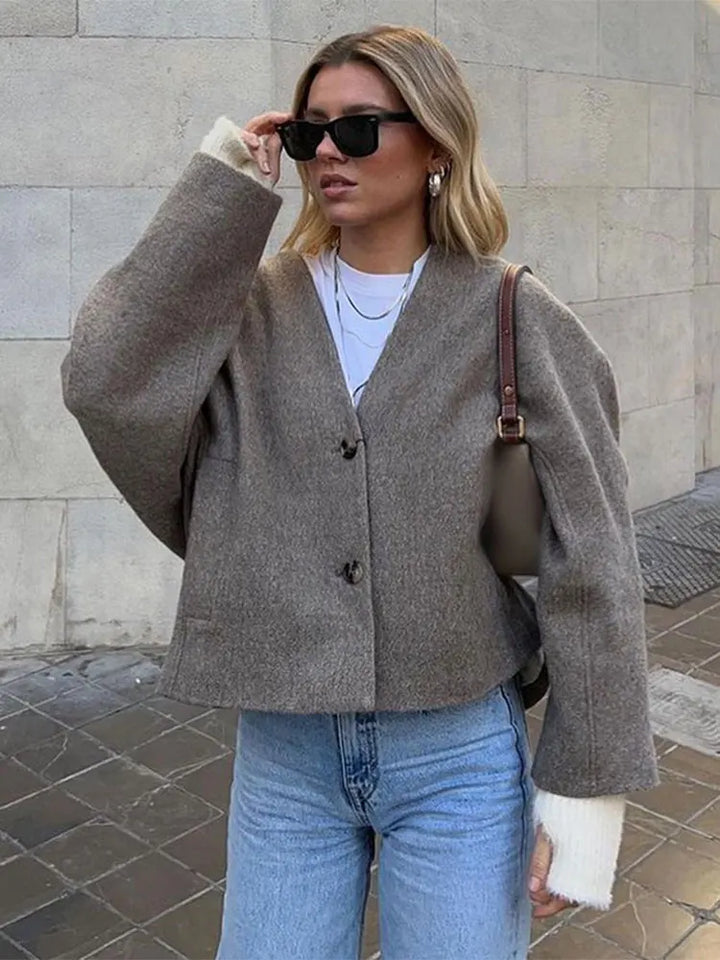 Bella | Classic Oversized V-Neck Short Winter Coat