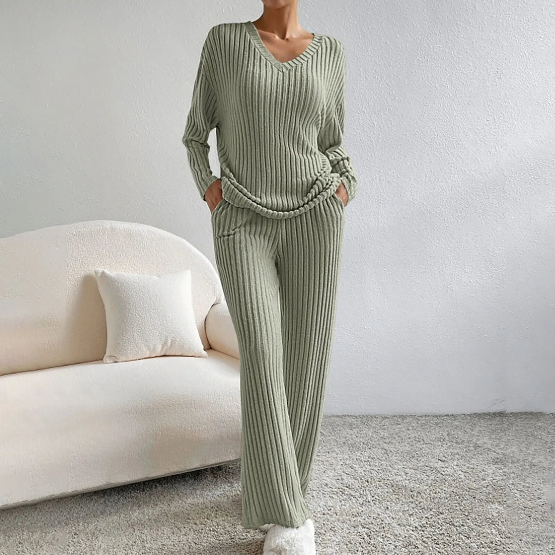 Darcie | Classic Ribbed V-Neck Wide Leg Lounge Set