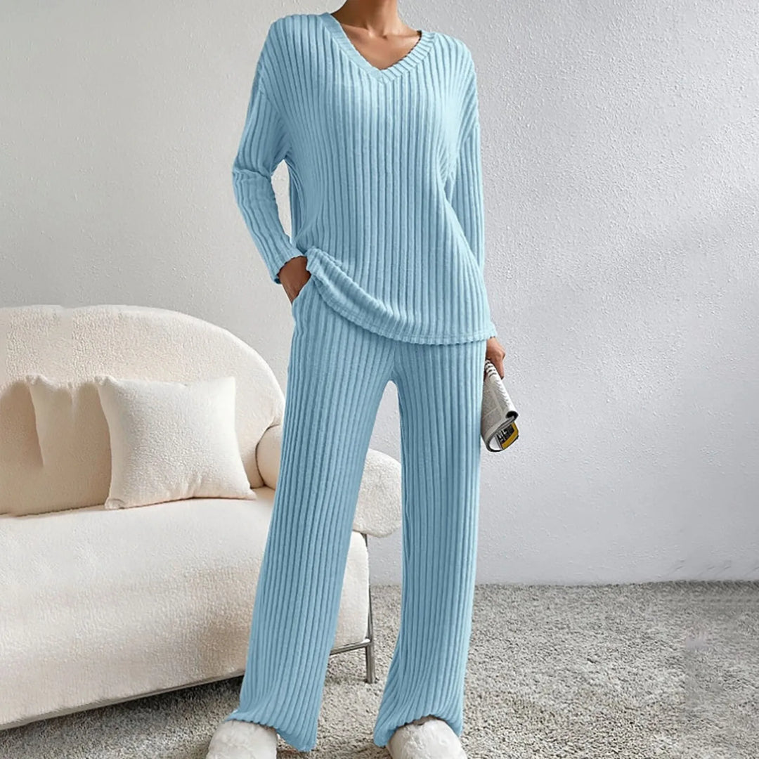 Darcie | Classic Ribbed V-Neck Wide Leg Lounge Set