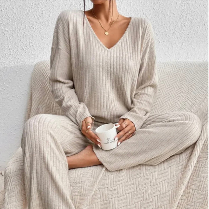 Darcie | Classic Ribbed V-Neck Wide Leg Lounge Set