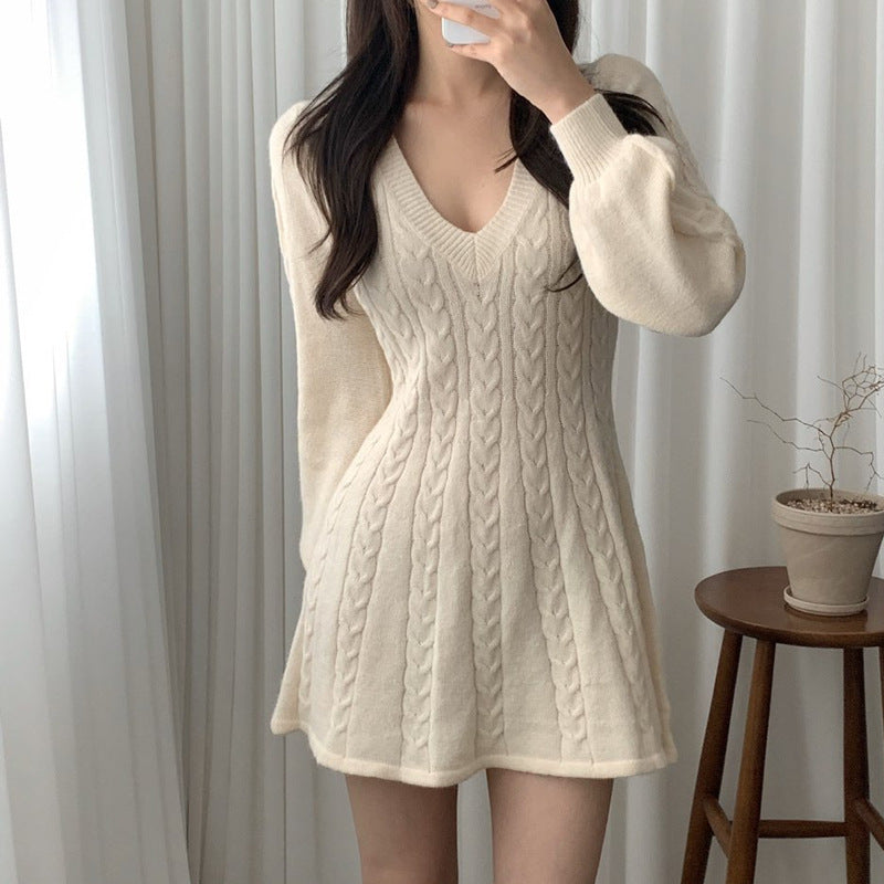Erin | Stylish Cable-Knit V-Neck Winter Dress