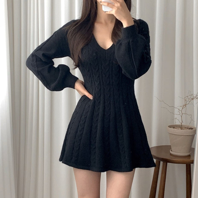 Erin | Stylish Cable-Knit V-Neck Winter Dress