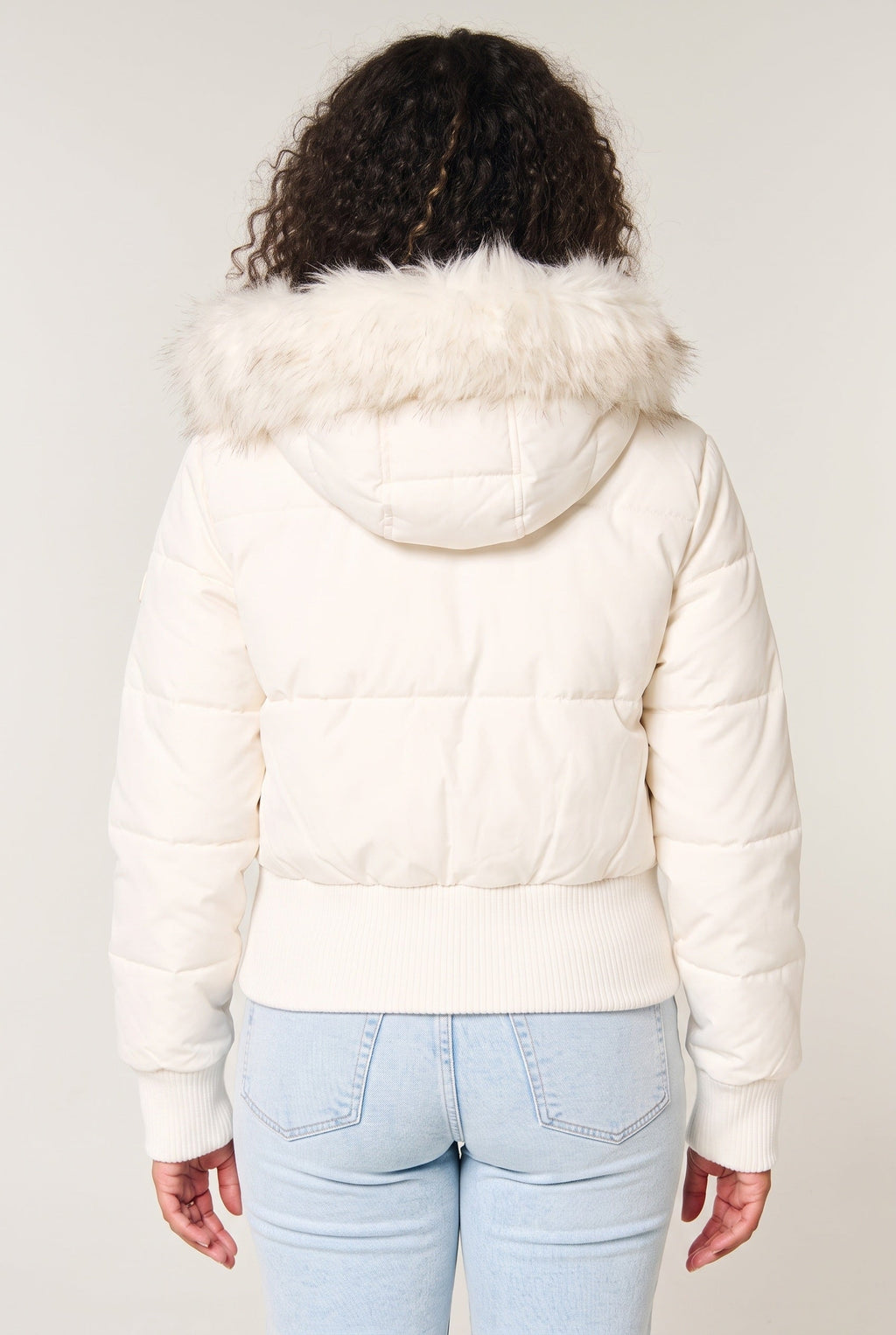 Eva | Stylish Plus Size Coat Cropped Puffer with Plush Hood