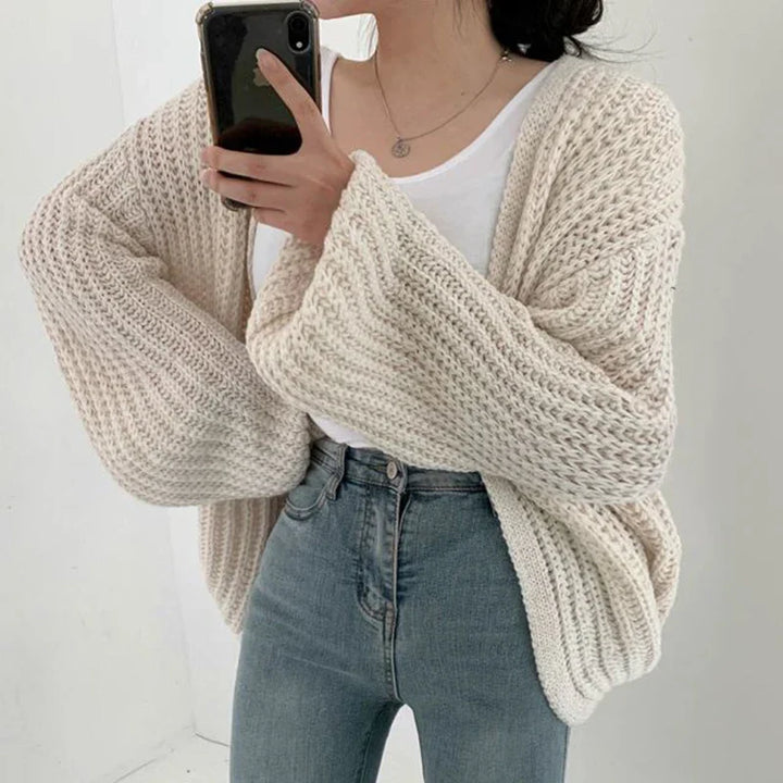 Layla | Stylish Chunky Knit Lantern Sleeve Cardigan