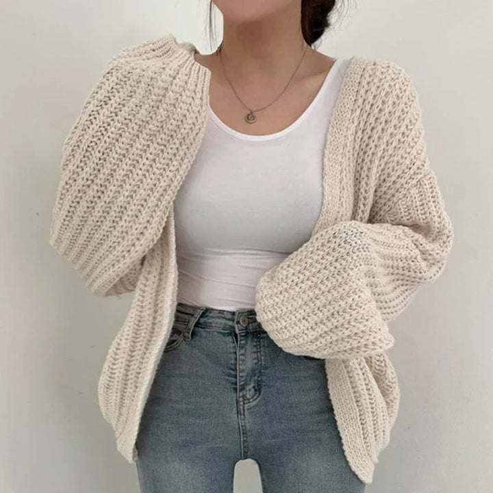 Layla | Stylish Chunky Knit Lantern Sleeve Cardigan