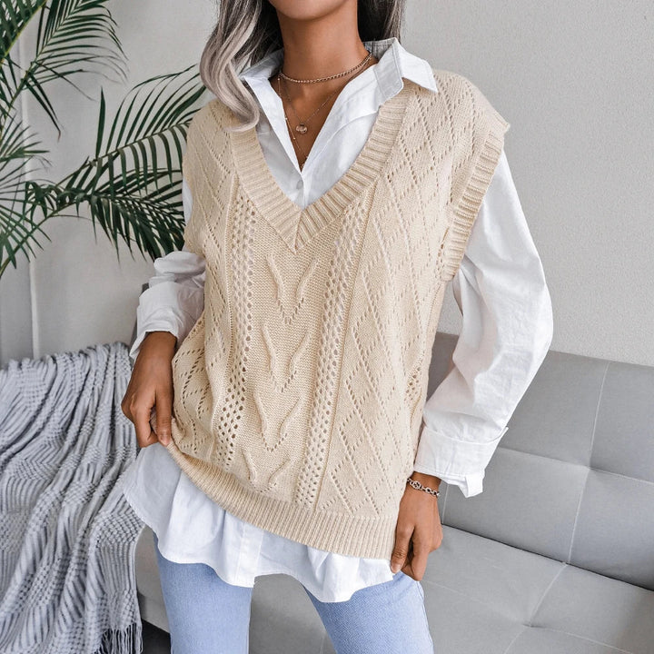 Matilda | Effortless V-Neck Openwork Knitted Vest