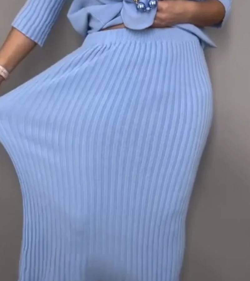 Mila | Stylish Knitted Jumper and Ribbed Midi Skirt Set