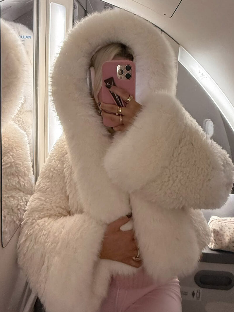 Poppy | Classic Oversized Hooded Fur Jacket