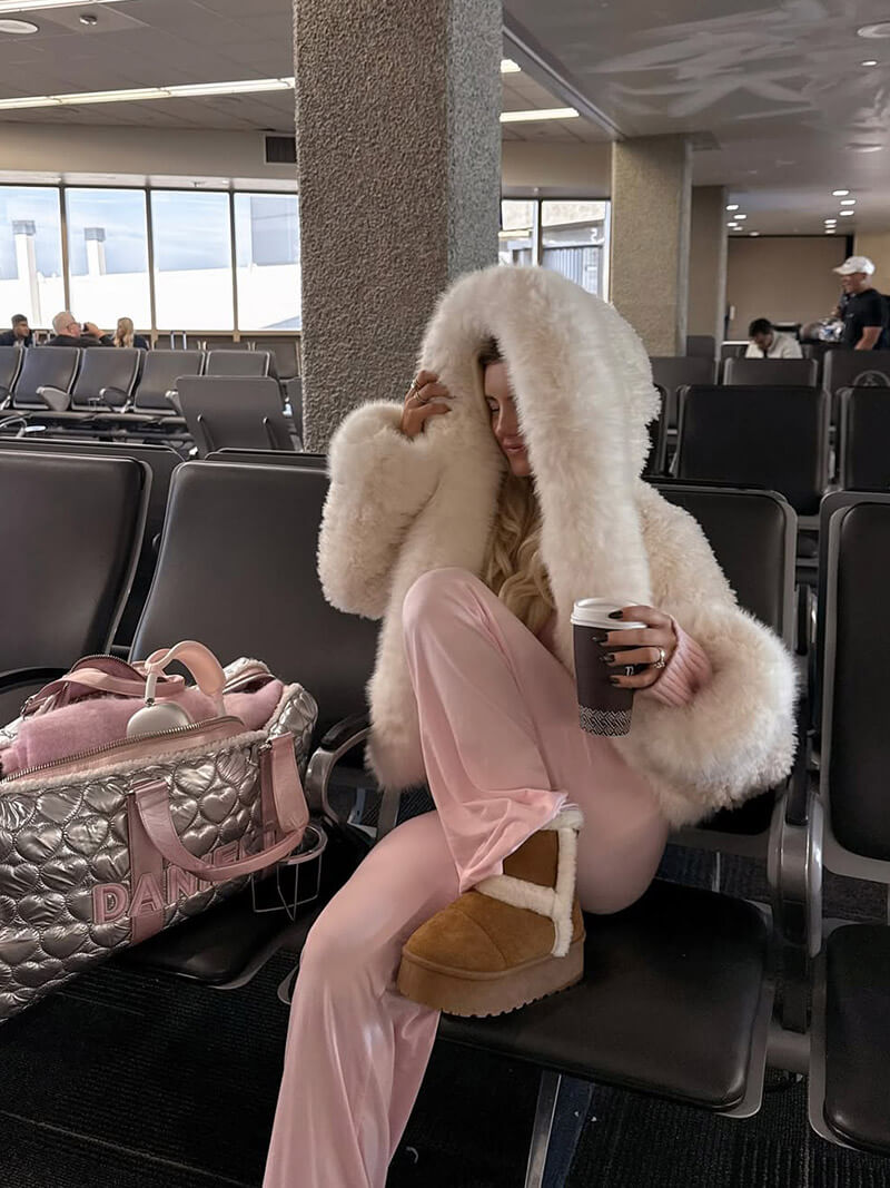Poppy | Classic Oversized Hooded Fur Jacket