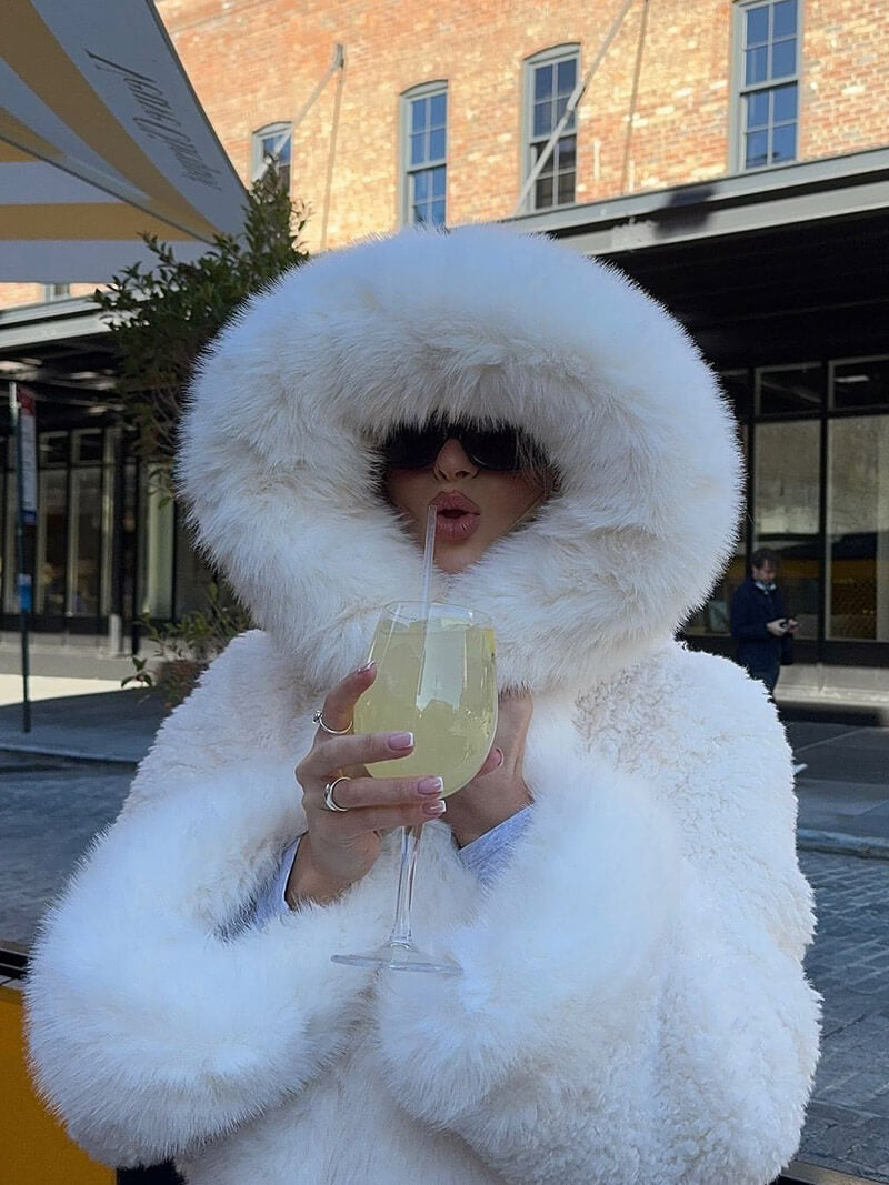 Poppy | Classic Oversized Hooded Fur Jacket