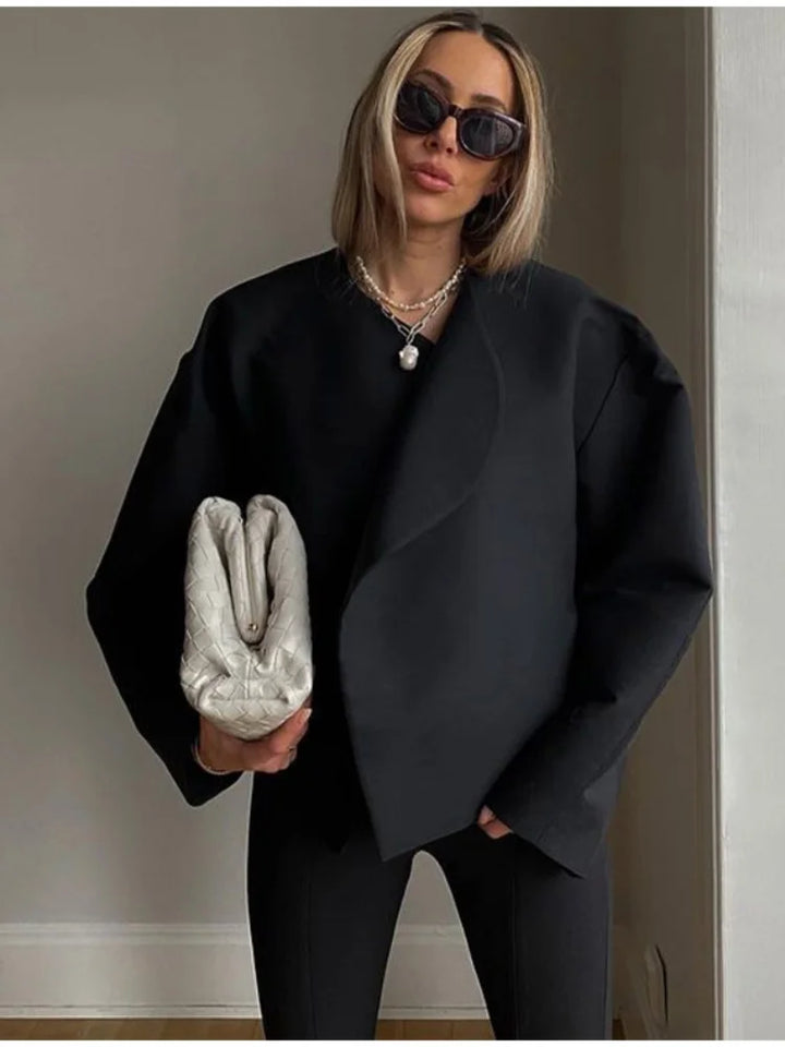 Raya | Graceful Collarless Short Winter Coat