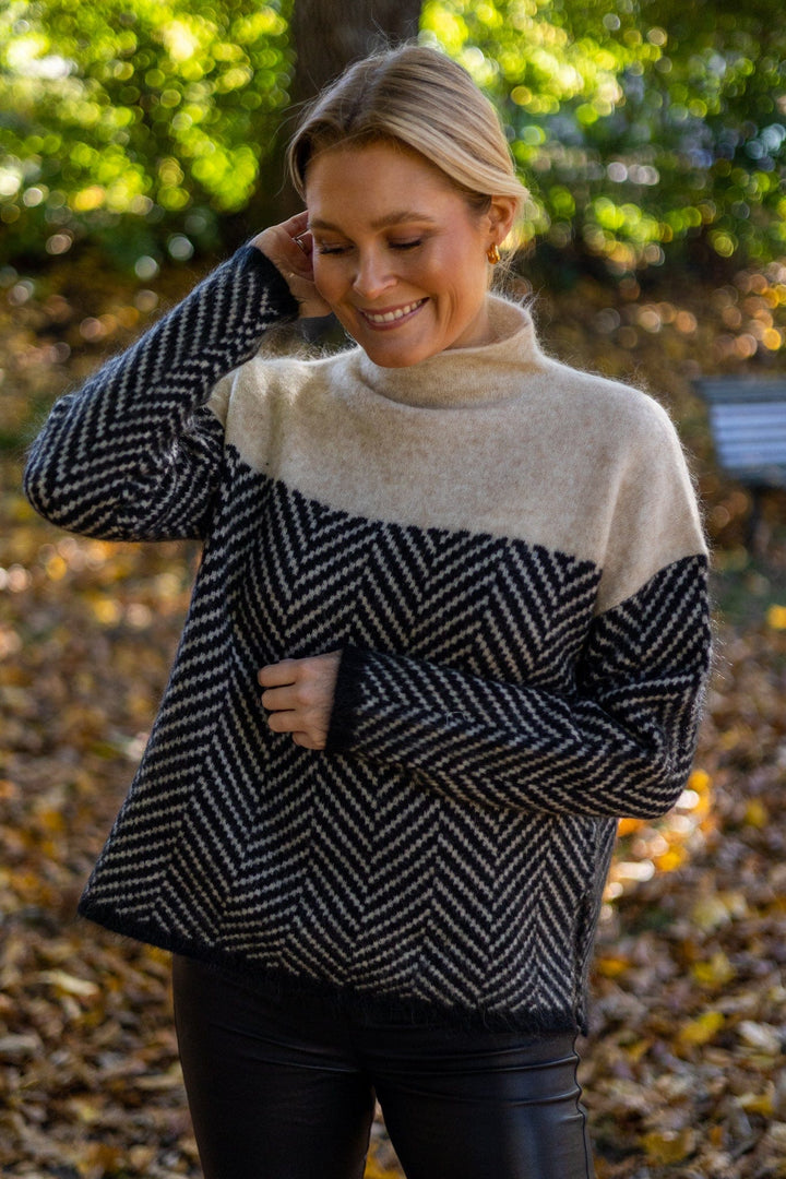 Rose | Elegant Herringbone Oversized Roll Neck Jumper
