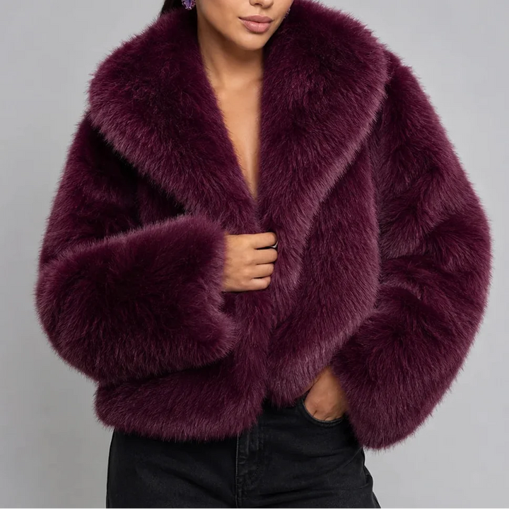Ruby | Effortless Cropped Faux Fur Coat with Oversized Collar