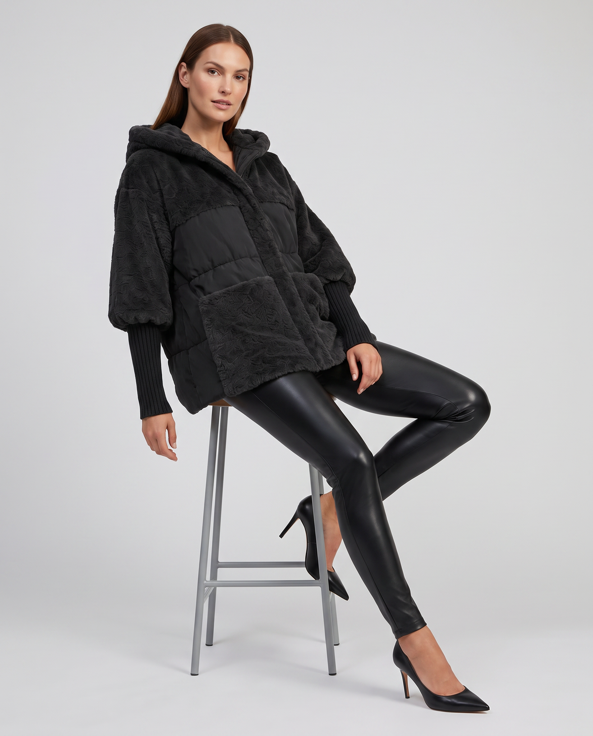 Scarlett | Timeless Hooded Fur Jacket with Ribbed Sleeves